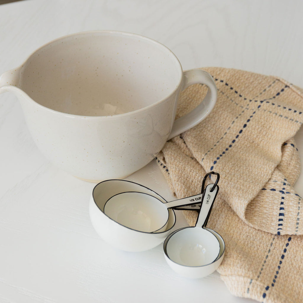 Farmhouse Enamelware Measuring Cups – SYNPLE